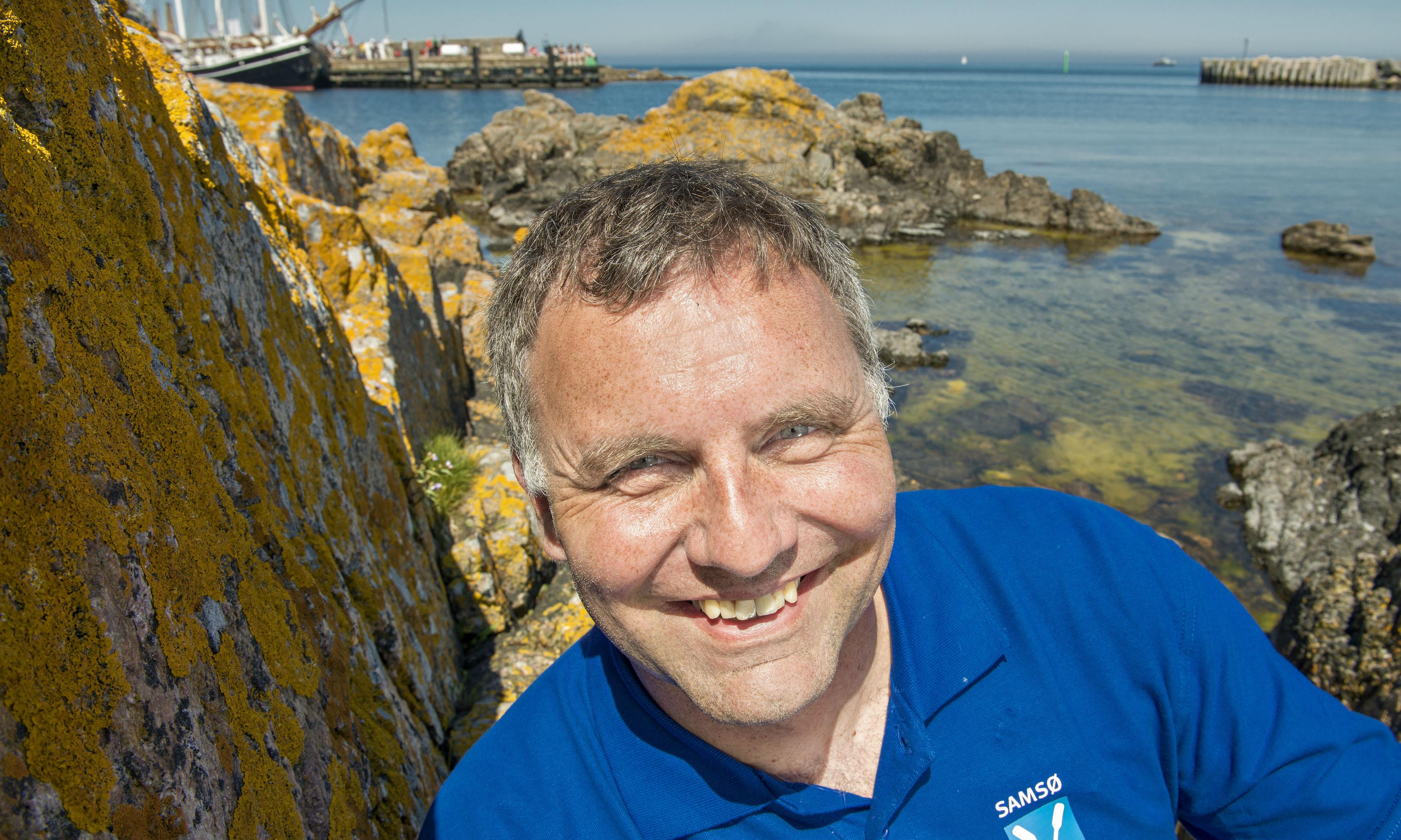 Marcel Meijer på en anden solskinsø, Bornholm, Folkemødet, 2015. Året hvor Samsø, Ærø og Læsø var med for at sætte fokus på landevejstakster for færgerne.