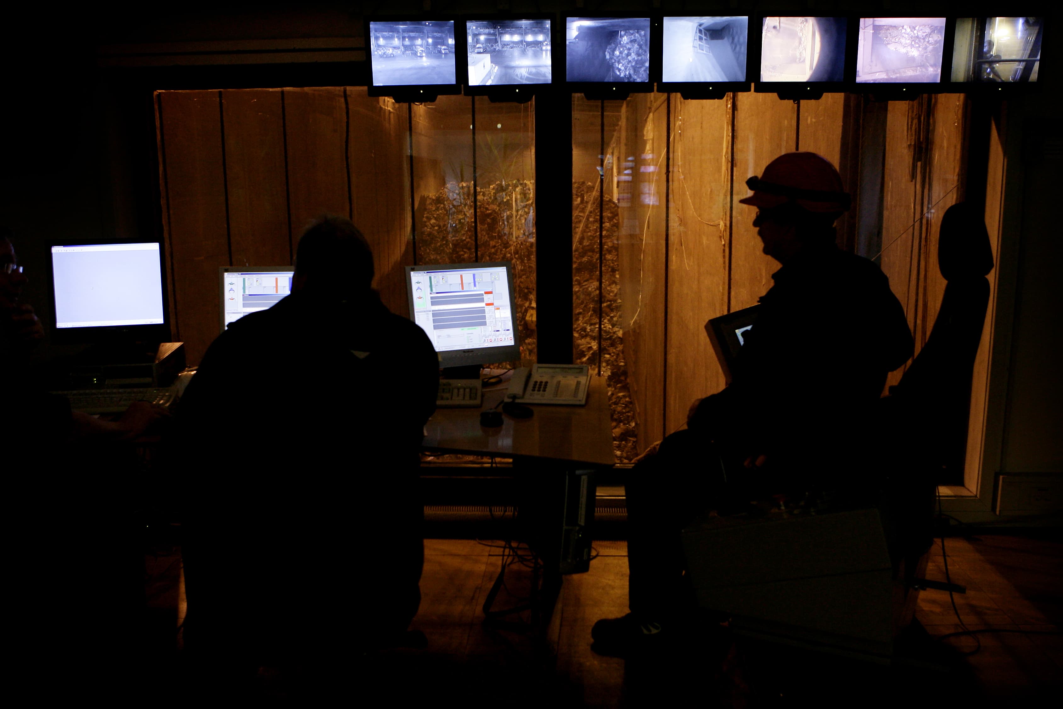 Ifølge en pressemeddelelse fra Vestforbrændingen har den senere tids fokus på afholdelse af udbud og interne kontroller identificeret og adresseret systemfejl. Jura- og udbudschef, Jan Petersen, har overfor kommunen.dk forklaret, at fejlene beløber sig op mod 20 mio. kr.