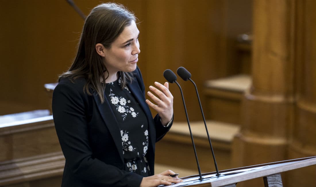 Social- og indenrigsminister Astrid Krag (S) oplyser, at socialområdet inden for de næste syv dage skal normaliseres, så udsatte igen får de samme tilbud og rettigheder som før coronakrisen. 