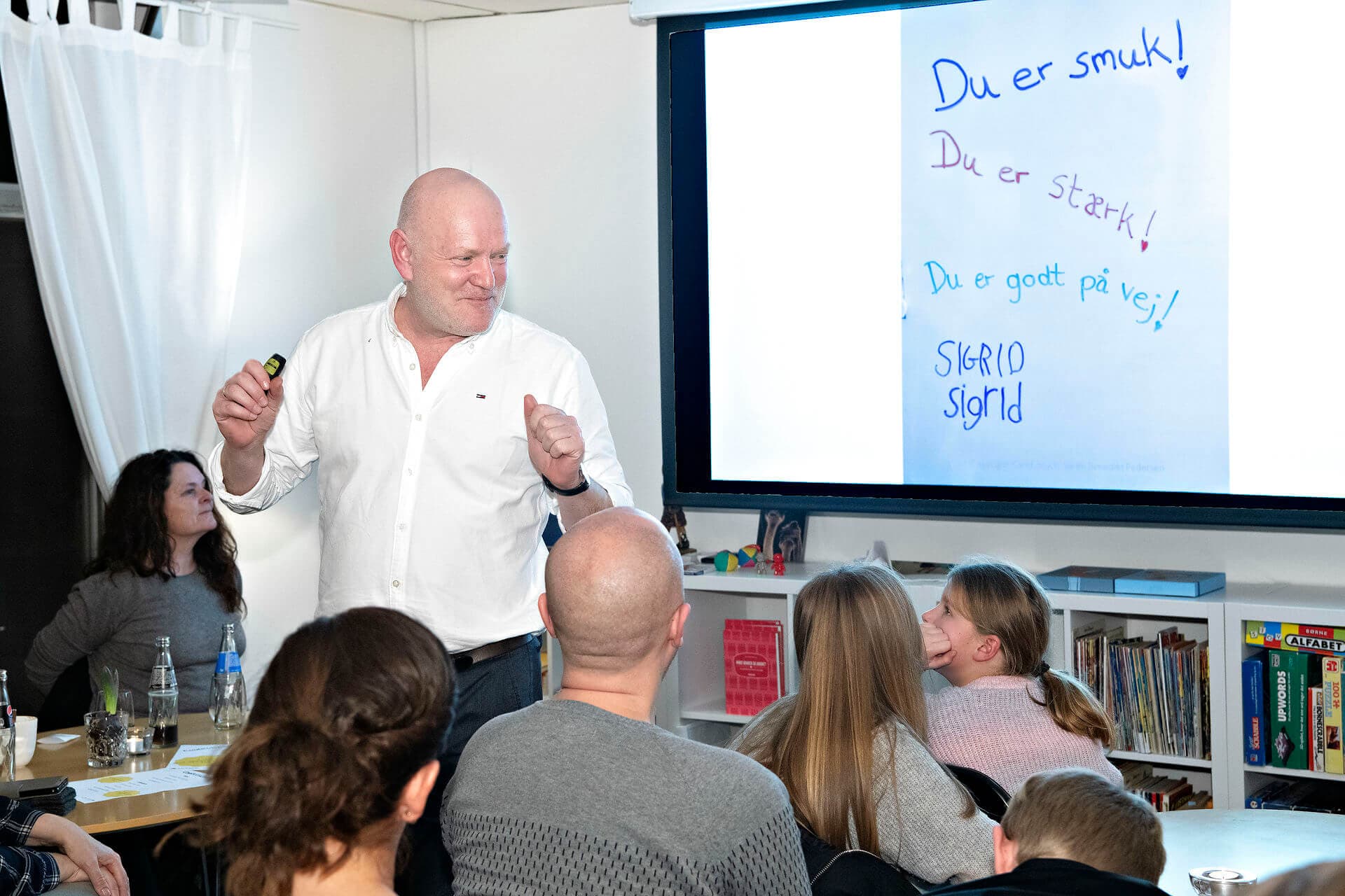 Cool Kids, som psykolog Søren Benedikt Pedersen her fortæller om i Roskilde, er bare ét af de programmer, psykiatrien i nogle kommuner kan henvise til. Merete Nordentoft vil have koordineret viden og indsatser, så det bliver mindre vilkårligt, hvilken hjælp psykisk handicappede kan få fra kommune til kommune.