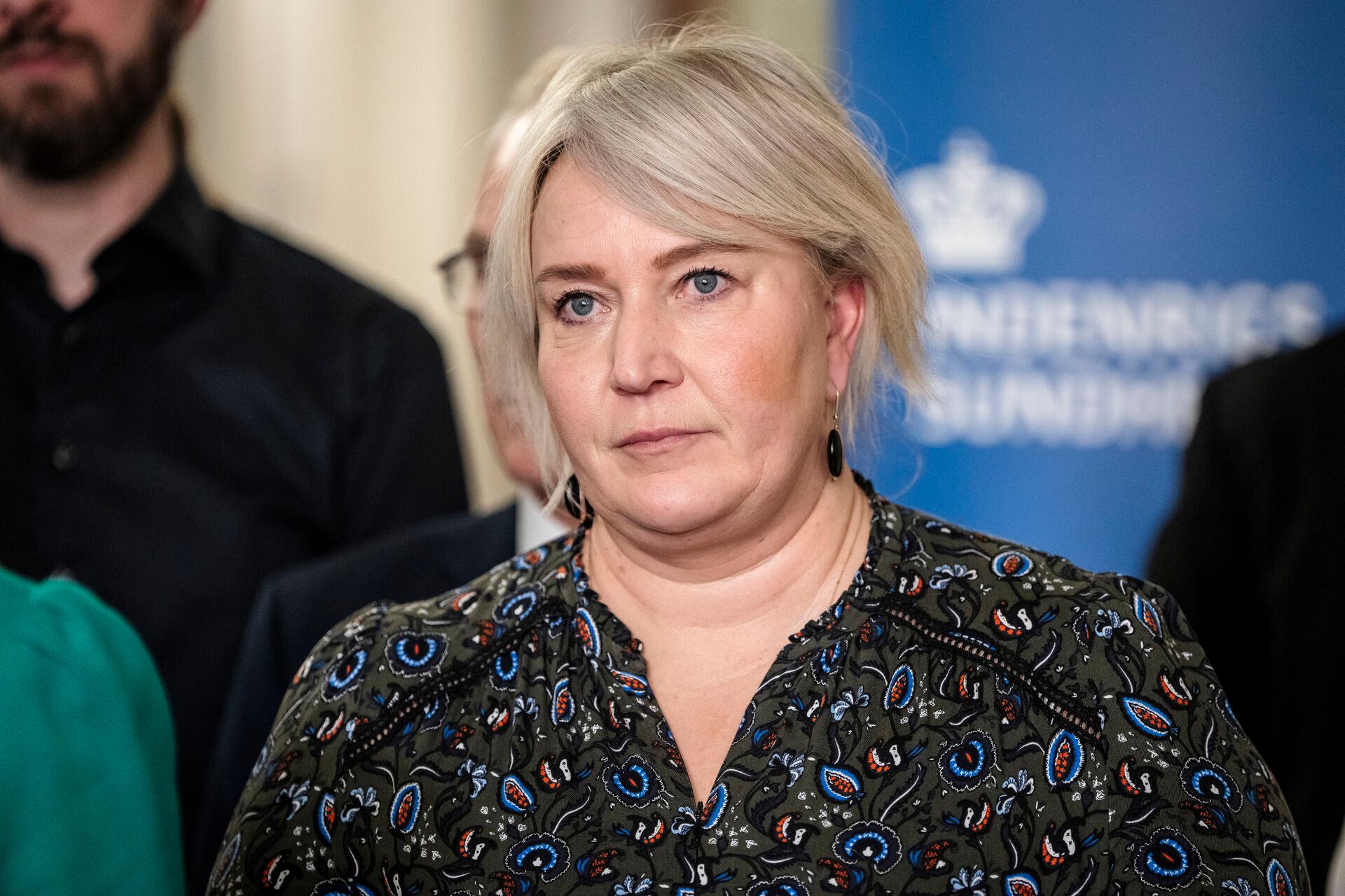  - Jeg kan frygte, at vi er på vej ind i en perfekt storm, som, hvis vi ikke gør noget, får store konsekvenser, siger uddannelses- og forskningsminister Christina Egelund (M) om nye frafaldstal.