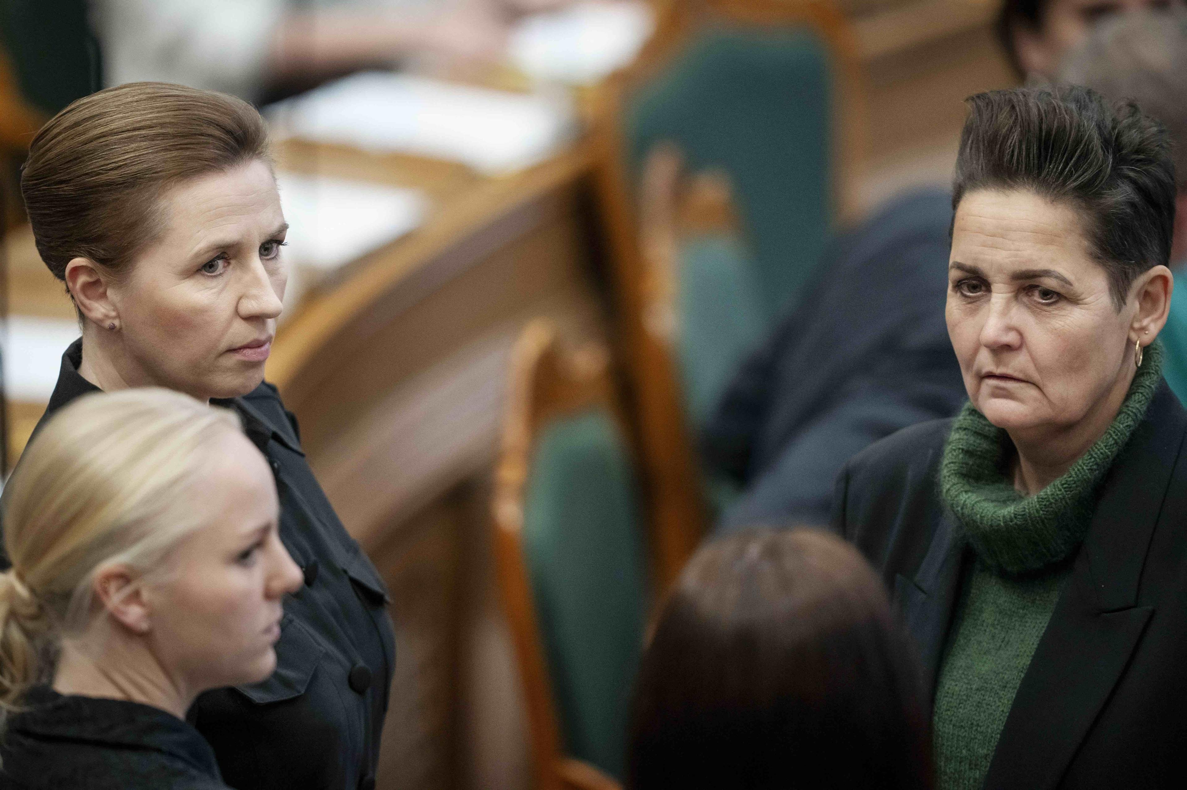 Pia Olsen Dyhr og Mette Frederiksen har samarbejdet om meget, men nu er SF blevet målt som et større parti end Socialdemokraterne. (Arkivfoto). 