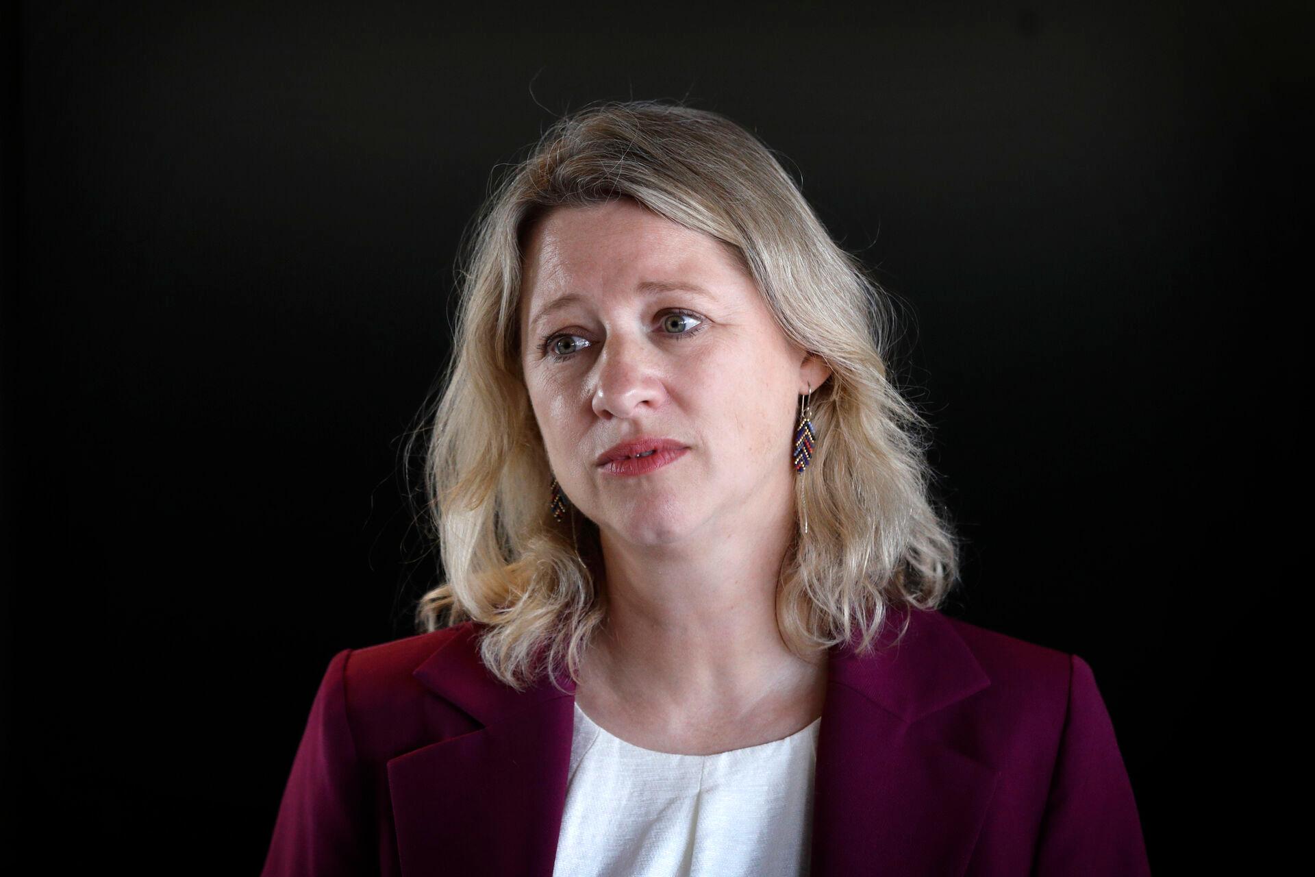 Nytiltrådte socialminister Sophie Hæstorp Andersen (S) skal nu forholde sig til skarp kritik og en stribe anbefalinger fra FNs handicapkomité. 
