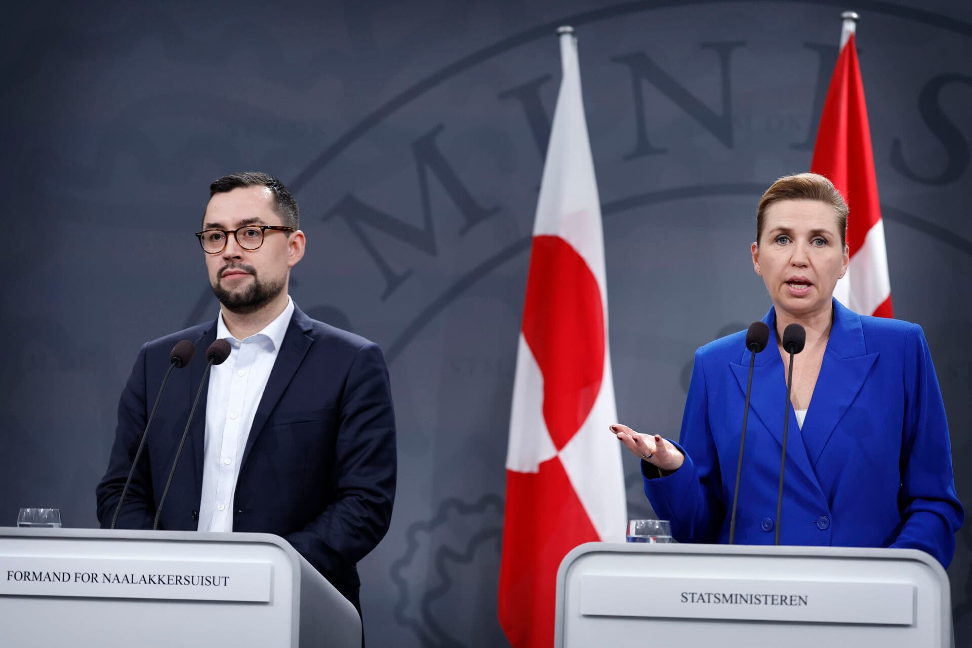 Også på pressemødet mellem Múte B. Egede og Mette Frederiksen blev sagen om de kontroversielle tests fremhævet. 