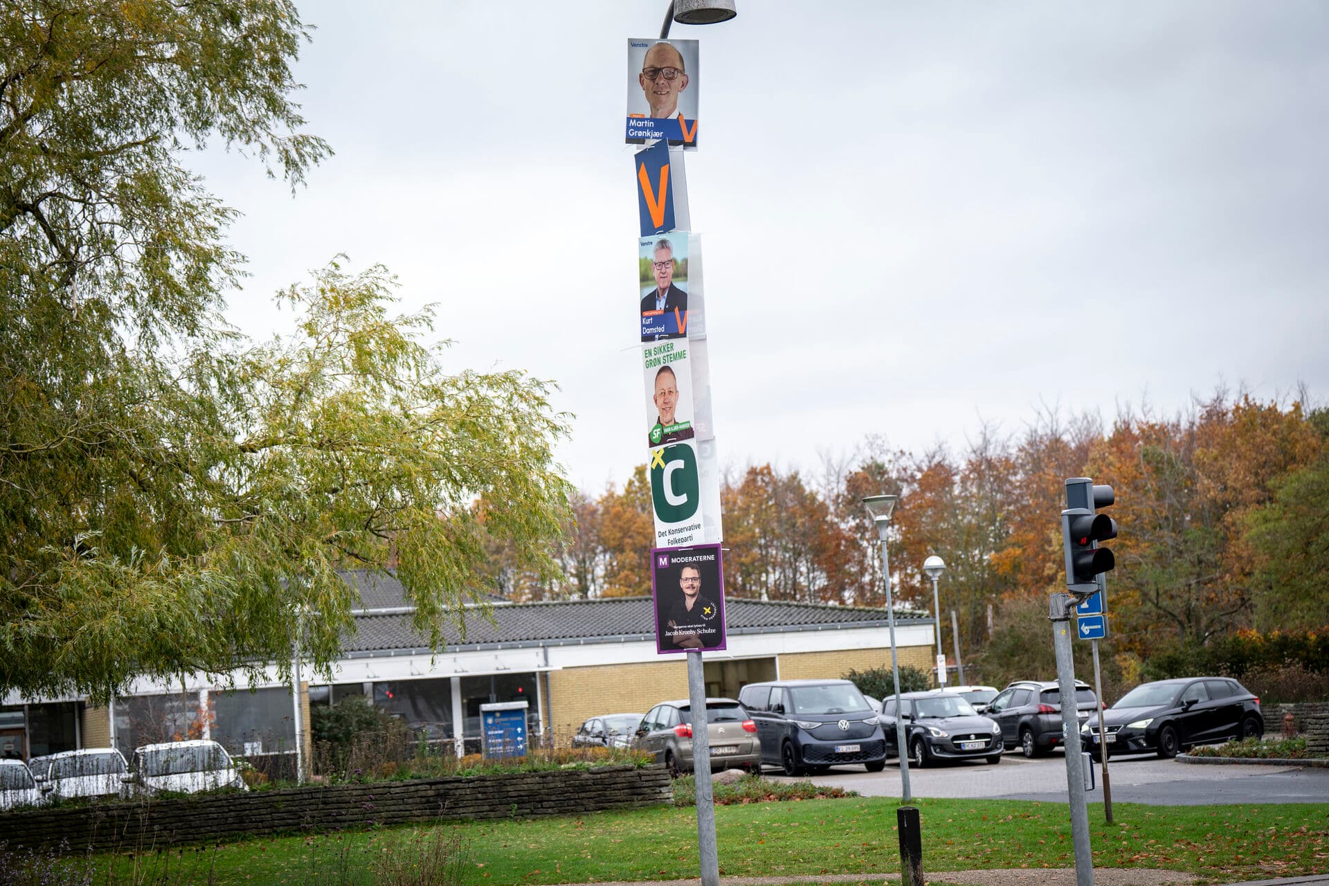 Vi skal skabe gennemsigtighed, invitere til samtale og bruge nye måder at kommunikere på – både digitalt og fysisk. Det handler ikke om flere møder for mødernes skyld, men om at gøre det nemt og naturligt at være med, skriver Anstina Krogh i optakt til KV25.